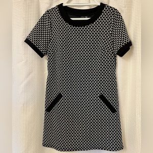 Black and White Geometric Shift Dress